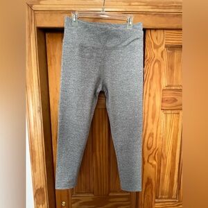 Women’s capri leggings
